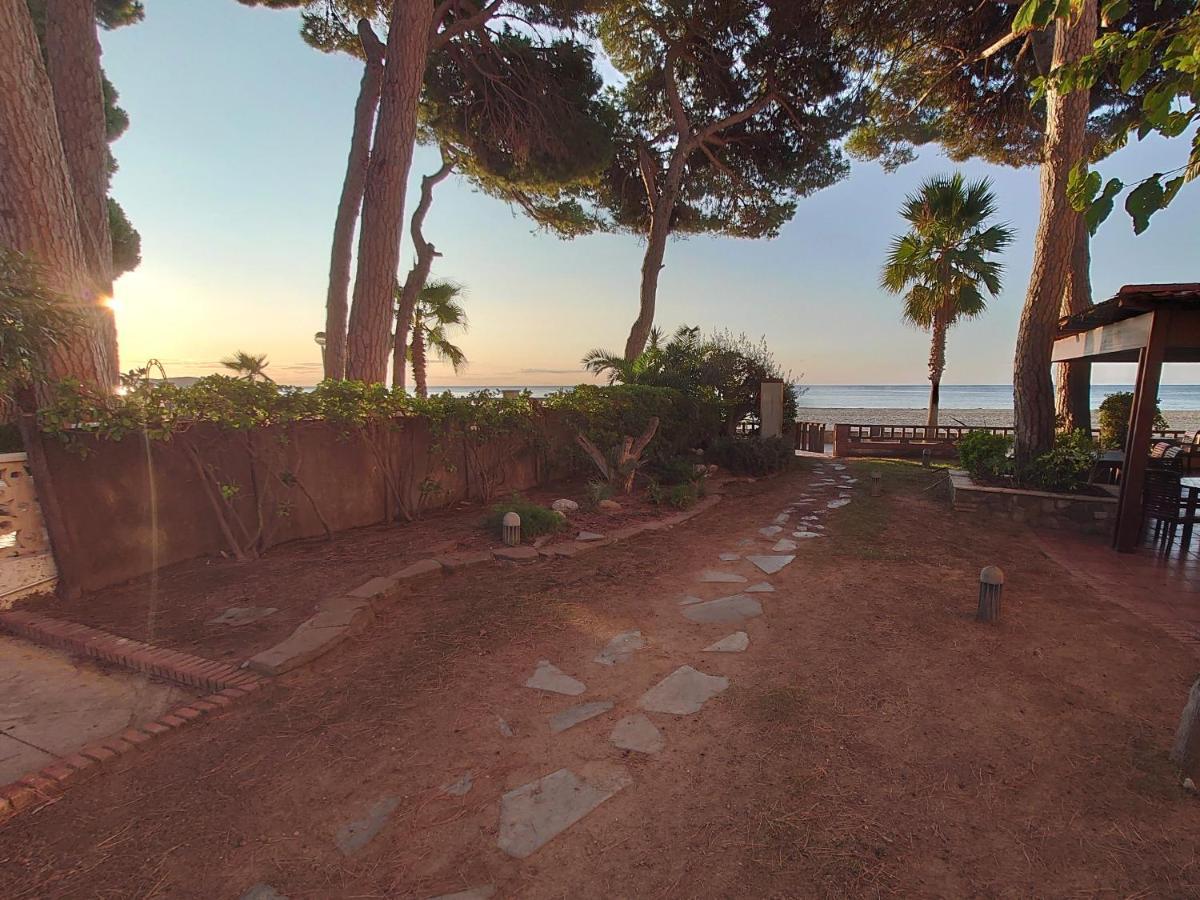 Ferienwohnung Primera Linia De Mar, Zona Tranquila Cambrils Exterior foto